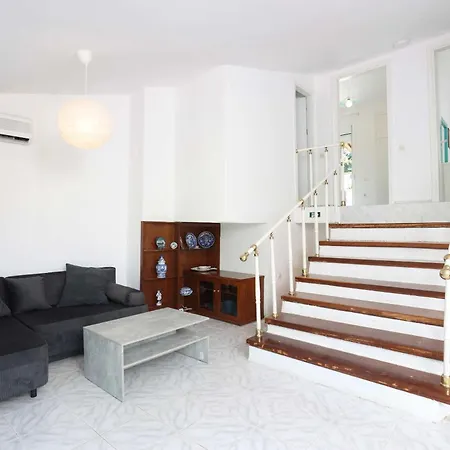 Sea & Nature 4-bedroom Skála Foúrkas