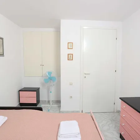Sea & Nature 4-bedroom Appartement Skála Foúrkas