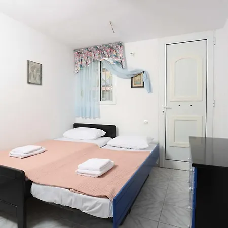 Sea & Nature 4-bedroom * Skála Foúrkas