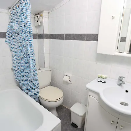Sea & Nature 4-bedroom Appartement *